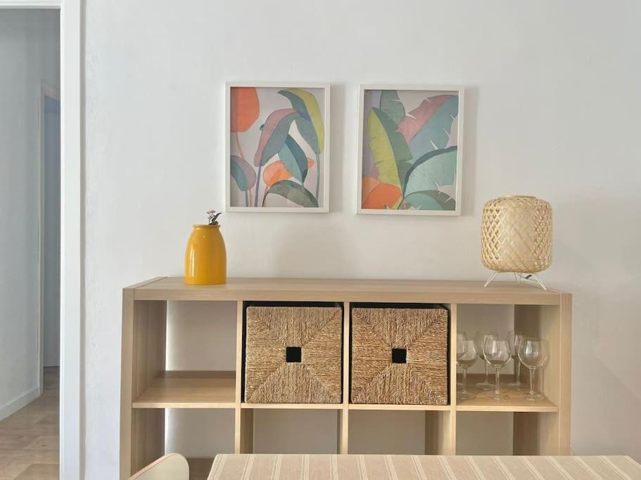 3 Habitaciones, Terraza Y A 200 Metros De La Playa Malaga Ngoại thất bức ảnh